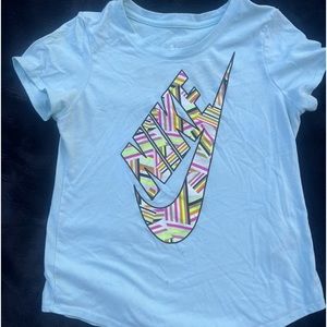 Nike tshirt pre-owned